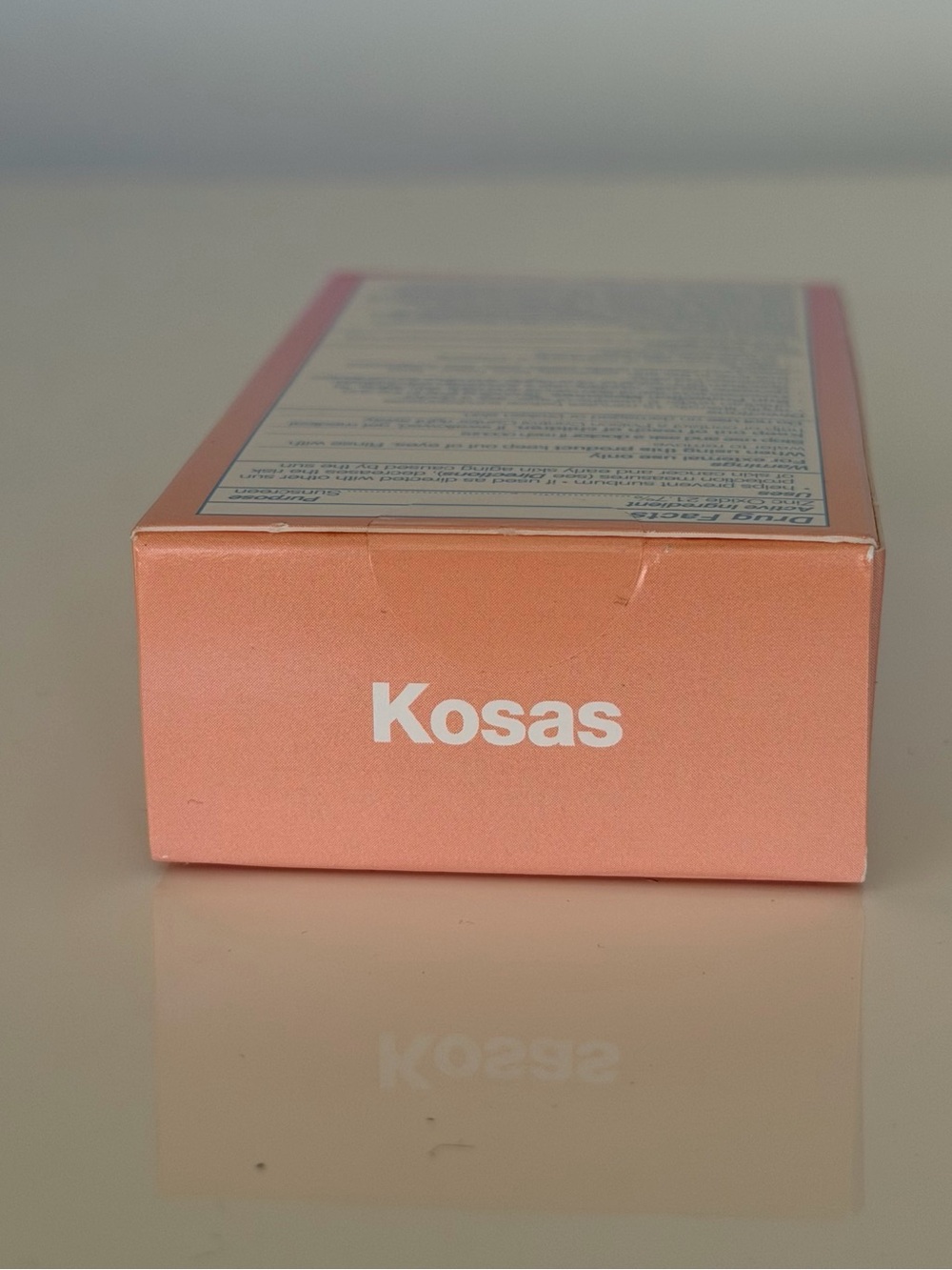 Kosas DreamBeam Comfy Smooth Sunscreen SPF 40 radiant finish - Picture 3 of 3